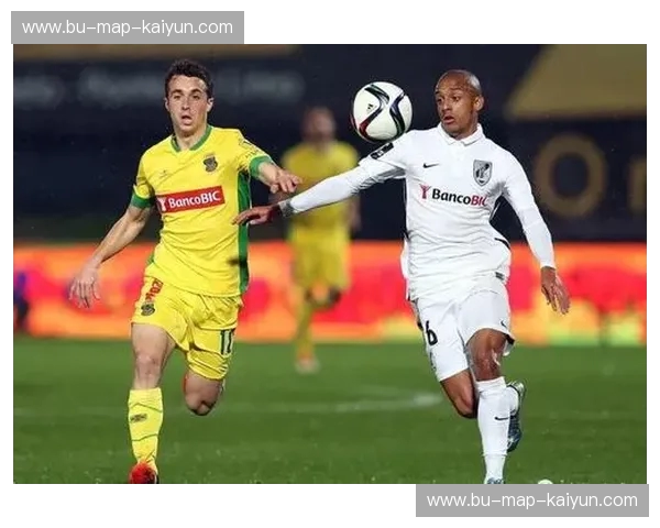 绿茵场上的宿命对决：费雷拉与国民的荣耀之战